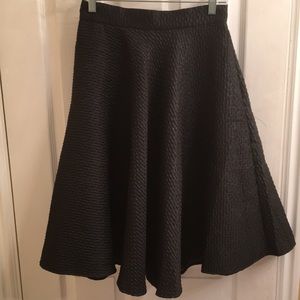 Classic, high waisted full skirt